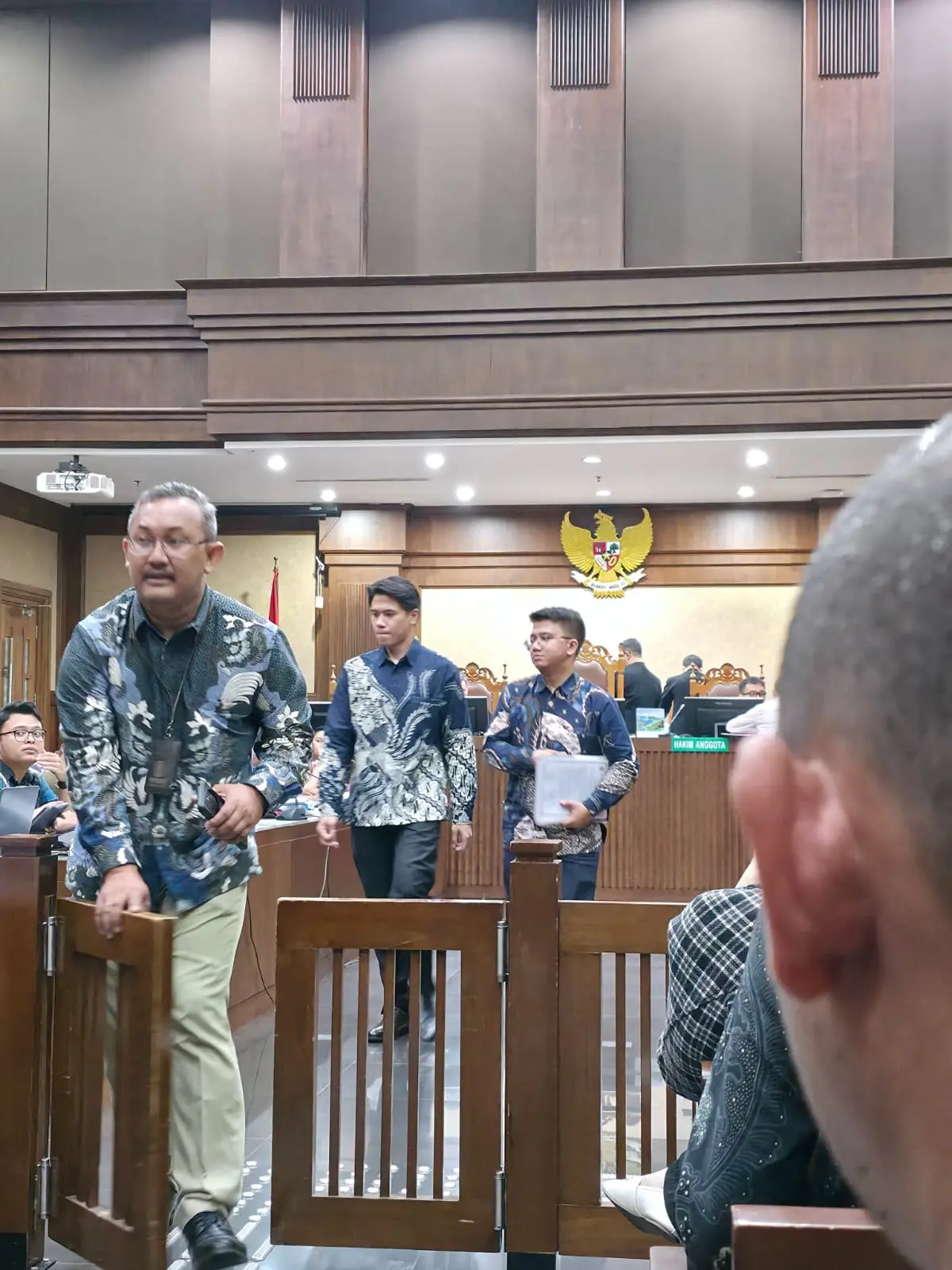Dimas Verdy Listiyadi inside a KPPU hearing room